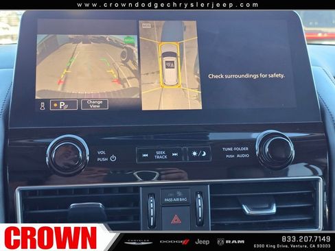 Used 2024 Nissan Armada SL w/ Captain's Chairs Package image 29