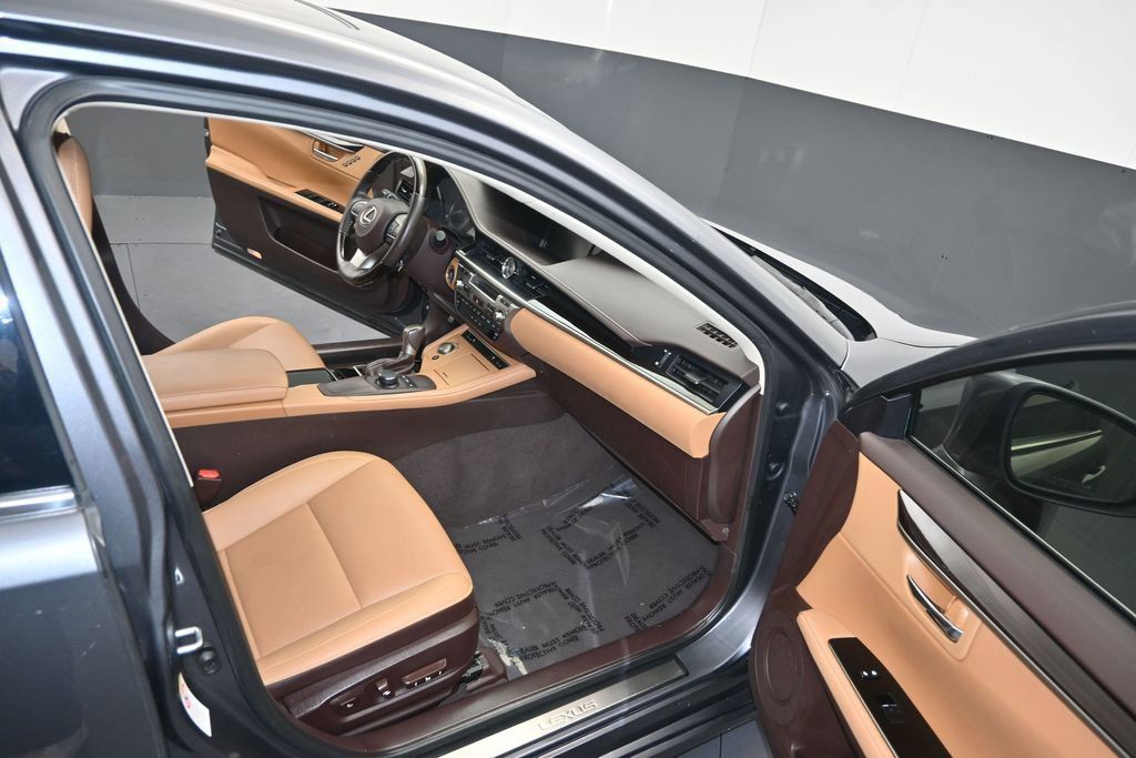 Used 2018 Lexus ES 350 w/ Premier Package FWD image 12