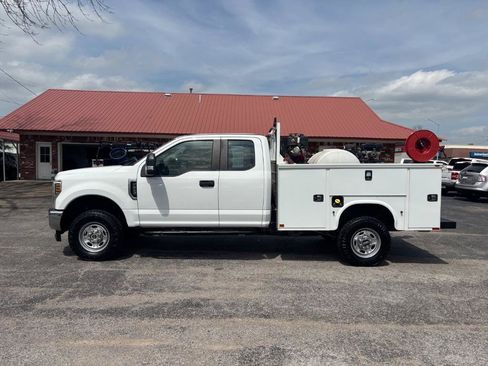Used 2019 Ford F250 XL w/ XL Value Package AWD/4WD image 3