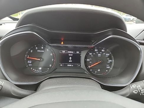 Certified 2022 Chevrolet TrailBlazer LT w/ Convenience Package FWD image 15