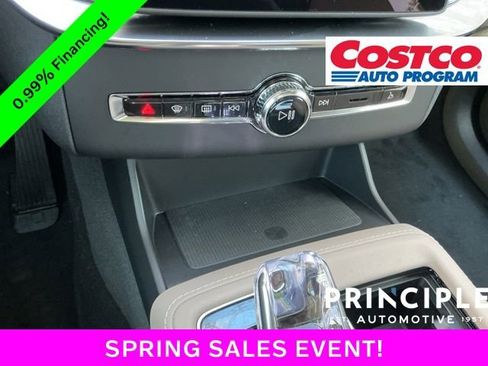 New 2026 Volvo XC90 B6 Plus w/ Protection Package Premier AWD/4WD image 20