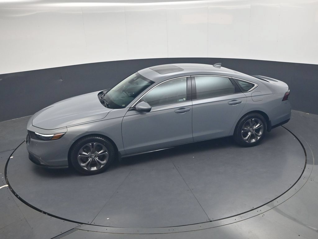 Used 2023 Honda Accord EX-L image 17