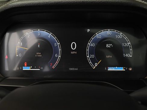 Used 2025 Jeep Grand Cherokee L Limited AWD/4WD image 24