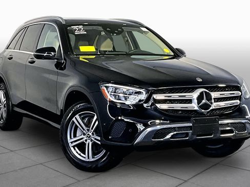 Certified 2022 Mercedes-Benz GLC 300 4MATIC image 3
