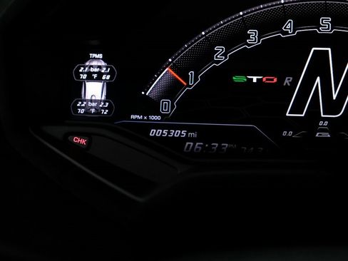 Used 2024 Lamborghini Huracan STO image 15