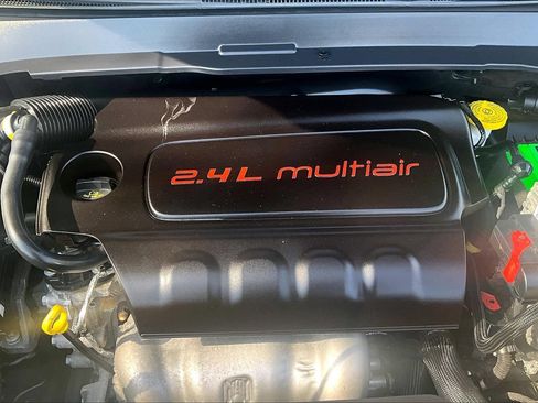 Used 2022 Jeep Compass Trailhawk AWD/4WD image 31
