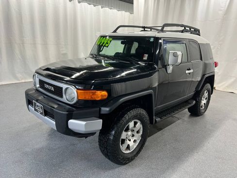 Used 2007 Toyota FJ Cruiser 4WD w/ Upgrade Pkg 2 image 1
