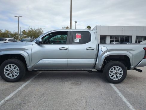 New 2026 Toyota Tacoma SR5 image 5