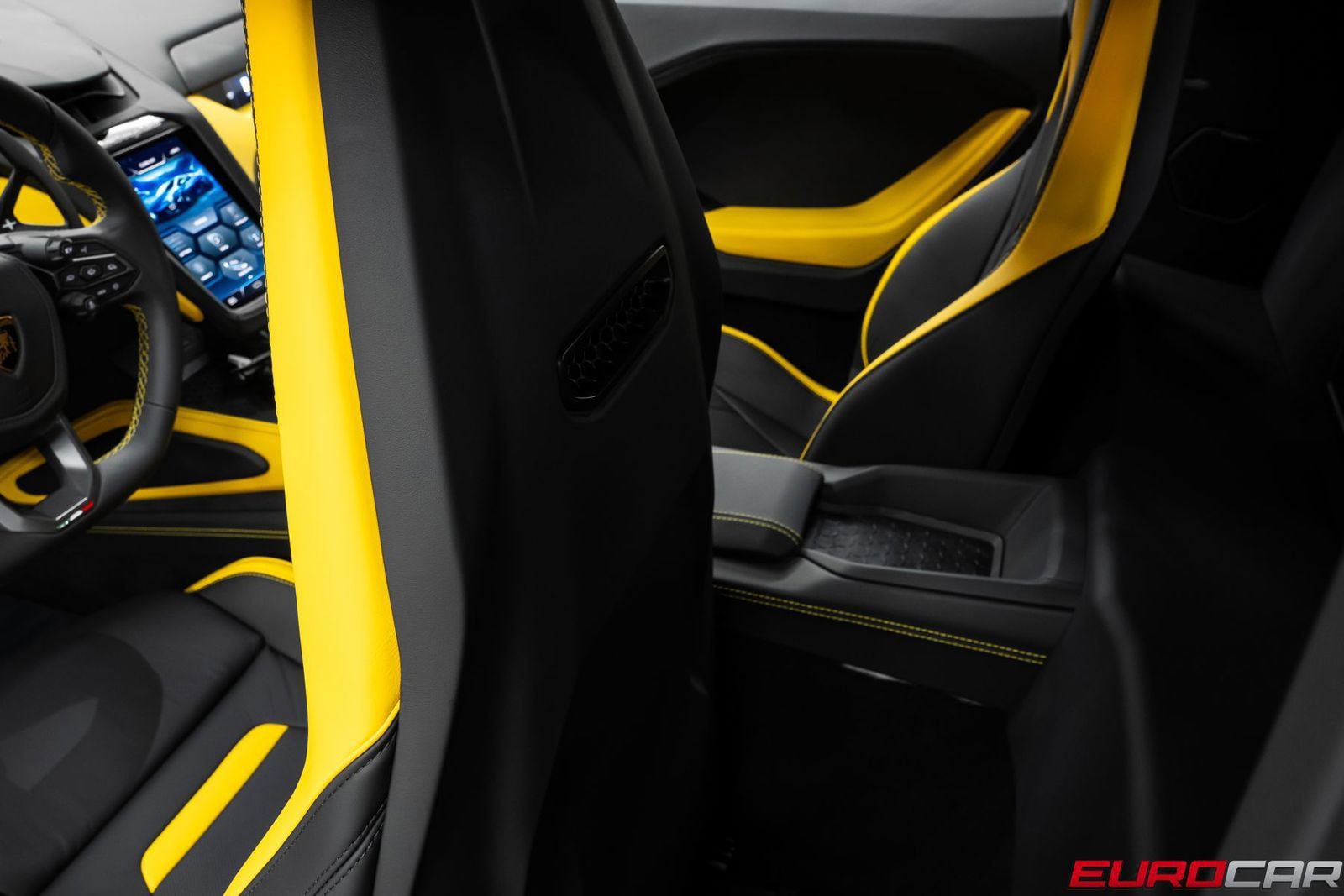 Used 2026 Lamborghini Temerario AWD/4WD image 37
