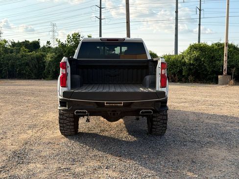 Used 2026 Chevrolet Silverado 1500 LT Trail Boss w/ Safety Package AWD/4WD image 4