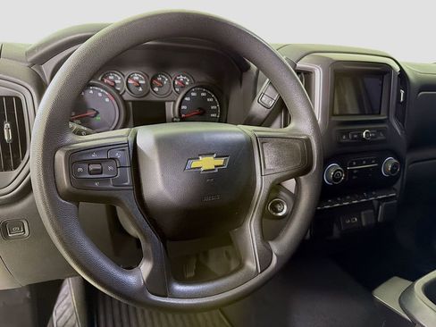 Used 2023 Chevrolet Silverado 1500 Custom image 13