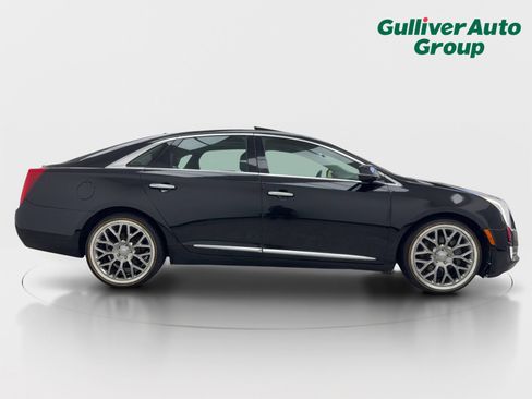 Used 2013 Cadillac XTS Premium FWD image 10
