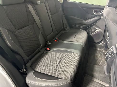 Used 2023 Subaru Forester Premium image 28