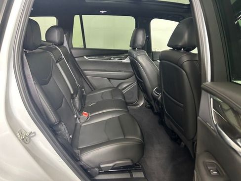 Certified 2024 Cadillac XT6 Sport AWD/4WD image 25