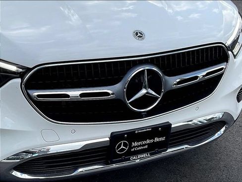 Used 2024 Mercedes-Benz GLC 300 4MATIC image 35