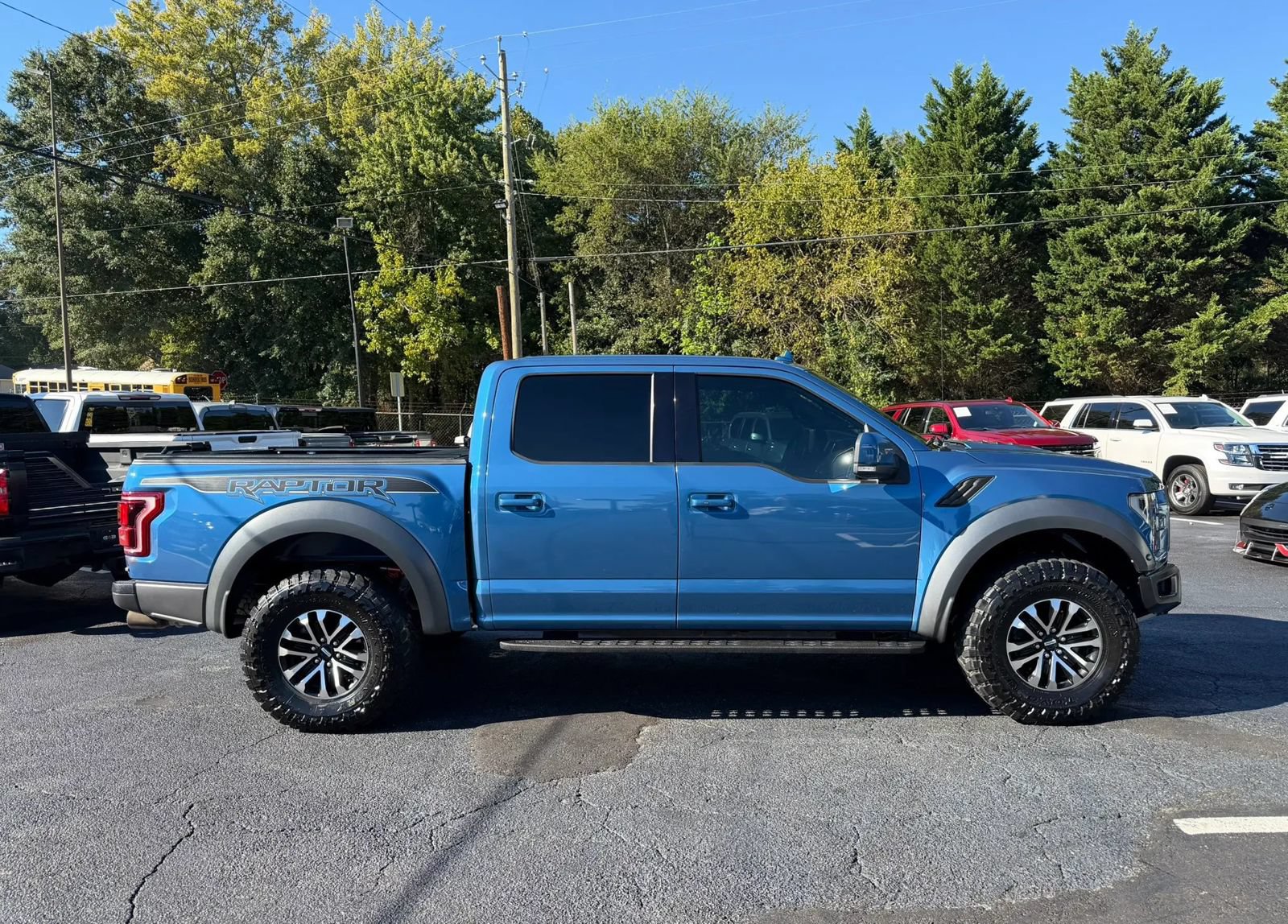 Used 2019 Ford F150 Raptor w/ Equipment Group 802A Luxury AWD/4WD image 5