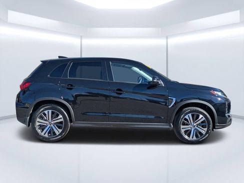 New 2026 Mitsubishi Outlander Sport SE image 2