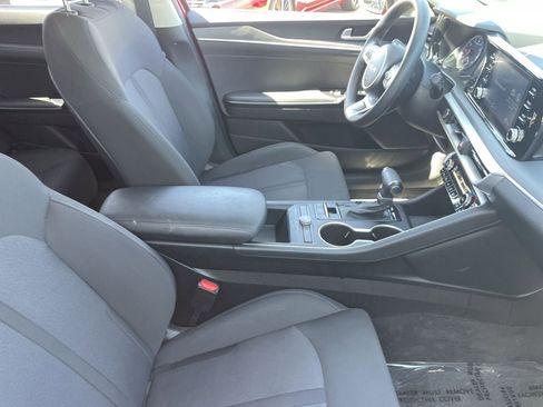 Used 2023 Kia K5 LXS FWD image 11