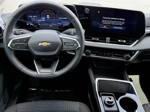 New 2026 Chevrolet Equinox LT image 10