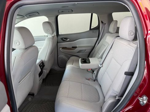 Used 2017 GMC Acadia SLE w/ Driver Alert Package I image 15