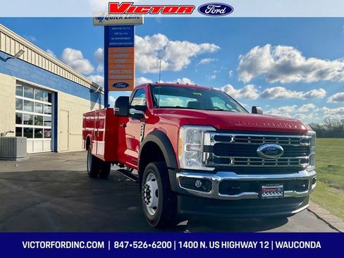 New 2025 Ford F450 XL w/ XL Chrome Package image 4