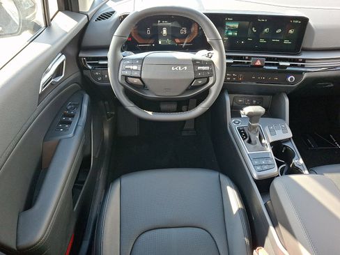 New 2026 Kia Sportage EX image 7