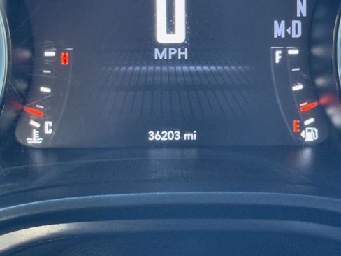 Used 2022 Dodge Challenger R/T image 27