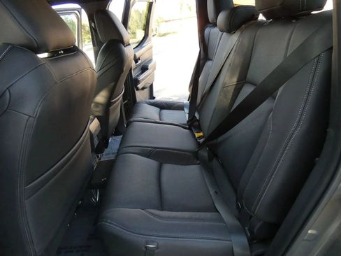 Used 2025 Toyota Tacoma TRD Sport image 50