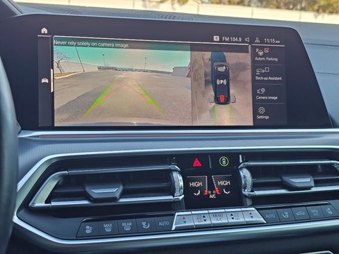 Used 2021 BMW X6 xDrive40i w/ M Sport Package image 20