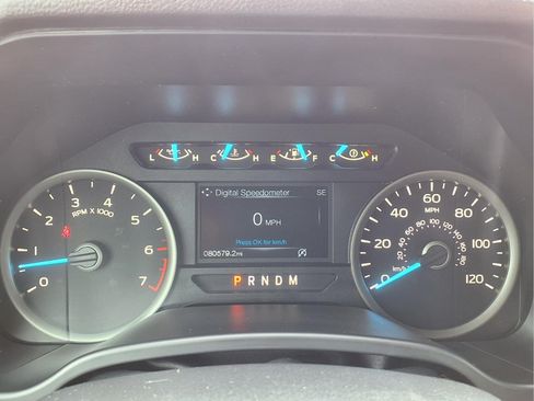 Used 2018 Ford F150 XLT w/ Equipment Group 302A Luxury AWD/4WD image 15
