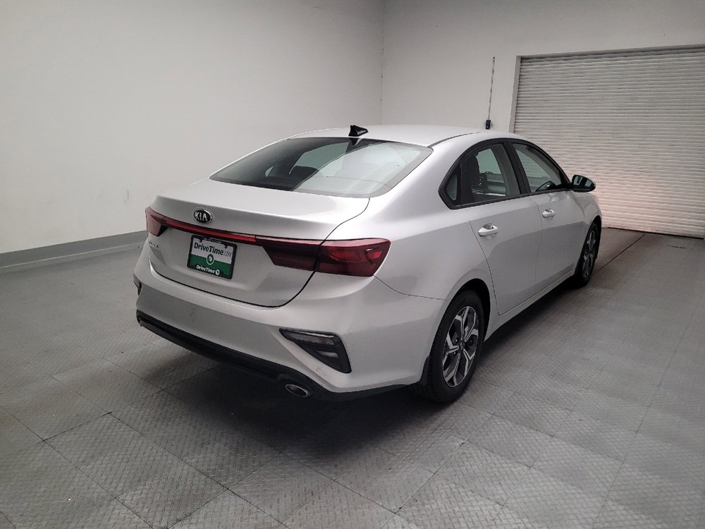 Used 2021 Kia Forte LXS FWD image 9