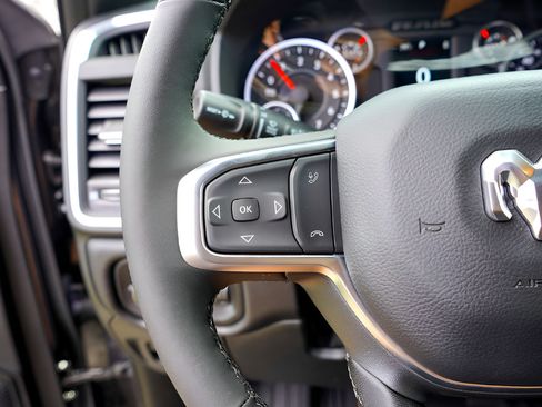 Used 2026 RAM 1500 Lone Star RWD image 15