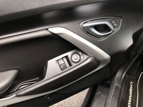 Used 2021 Chevrolet Camaro SS image 11