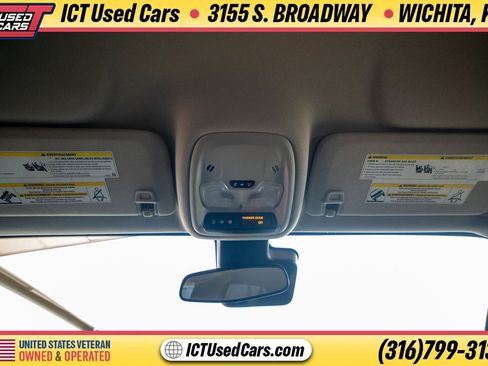 Used 2020 Buick Encore GX Preferred FWD image 19