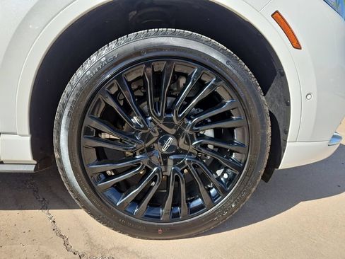 Used 2022 Lincoln Corsair Reserve w/ Equipment Group 201A AWD/4WD image 10