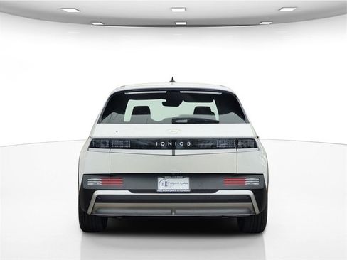 New 2026 Hyundai Ioniq 5 SEL image 12