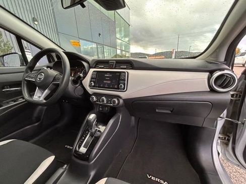 Used 2021 Nissan Versa SV image 24