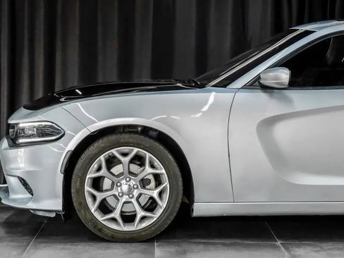 Used 2022 Dodge Charger SXT w/ Leather Interior Group RWD image 15