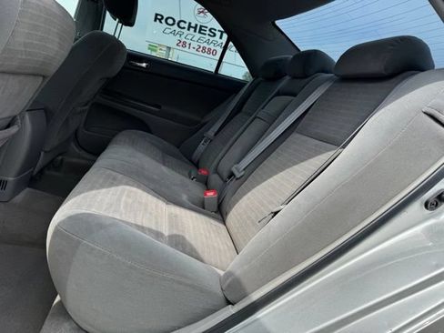 Used 2005 Toyota Camry LE FWD image 6