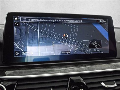 Used 2022 BMW M550i xDrive w/ Executive Package AWD/4WD image 13