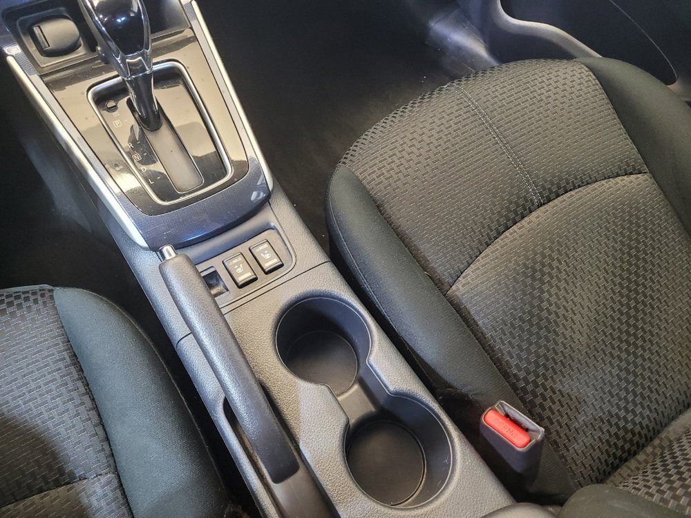 Used 2019 Nissan Sentra SR FWD image 26
