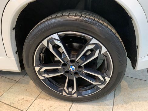 Used 2023 BMW X1 xDrive28i w/ M Sport Package AWD/4WD image 15