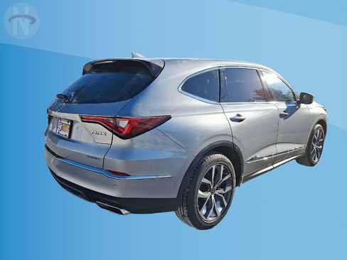 Used 2023 Acura MDX SH-AWD w/ Technology Package image 12