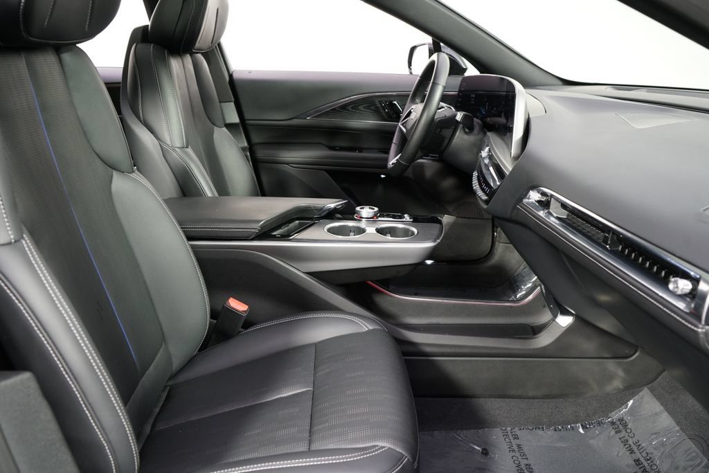 Certified 2024 Cadillac Lyriq Luxury w/ LPO, Floor Liner Package AWD/4WD image 16