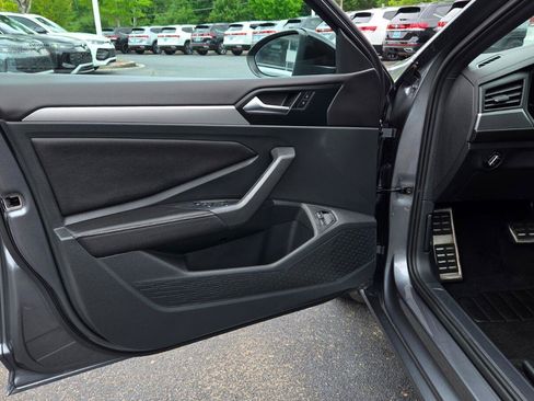 Used 2023 Volkswagen Jetta Sport FWD image 17