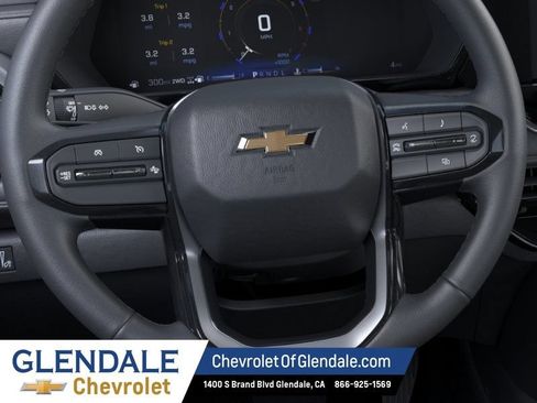 New 2026 Chevrolet Colorado LT w/ LPO, Hood Decal Package RWD image 19