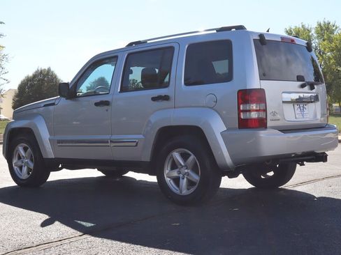 Used 2008 Jeep Liberty Limited image 7