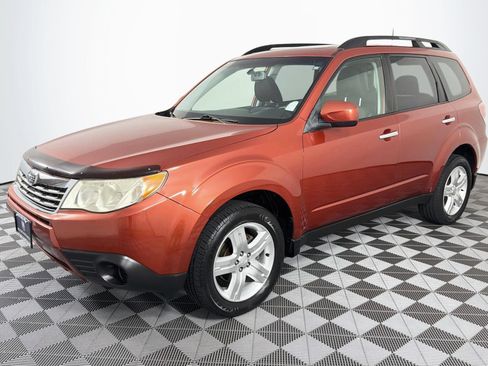 Used 2010 Subaru Forester 2.5X Premium AWD/4WD image 6