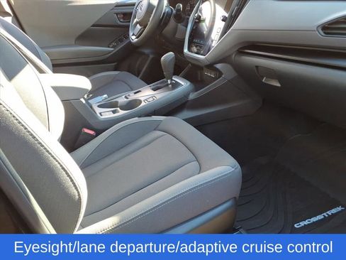 Certified 2025 Subaru Crosstrek 2.0i Premium image 9