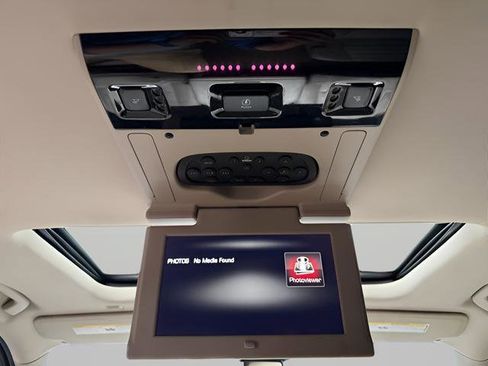 Used 2016 GMC Yukon Denali w/ Open Road Package image 16